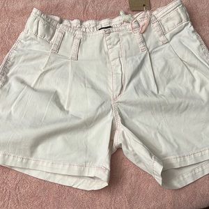 💥3/$13.00💥IKKS Ladies Light Pink Short